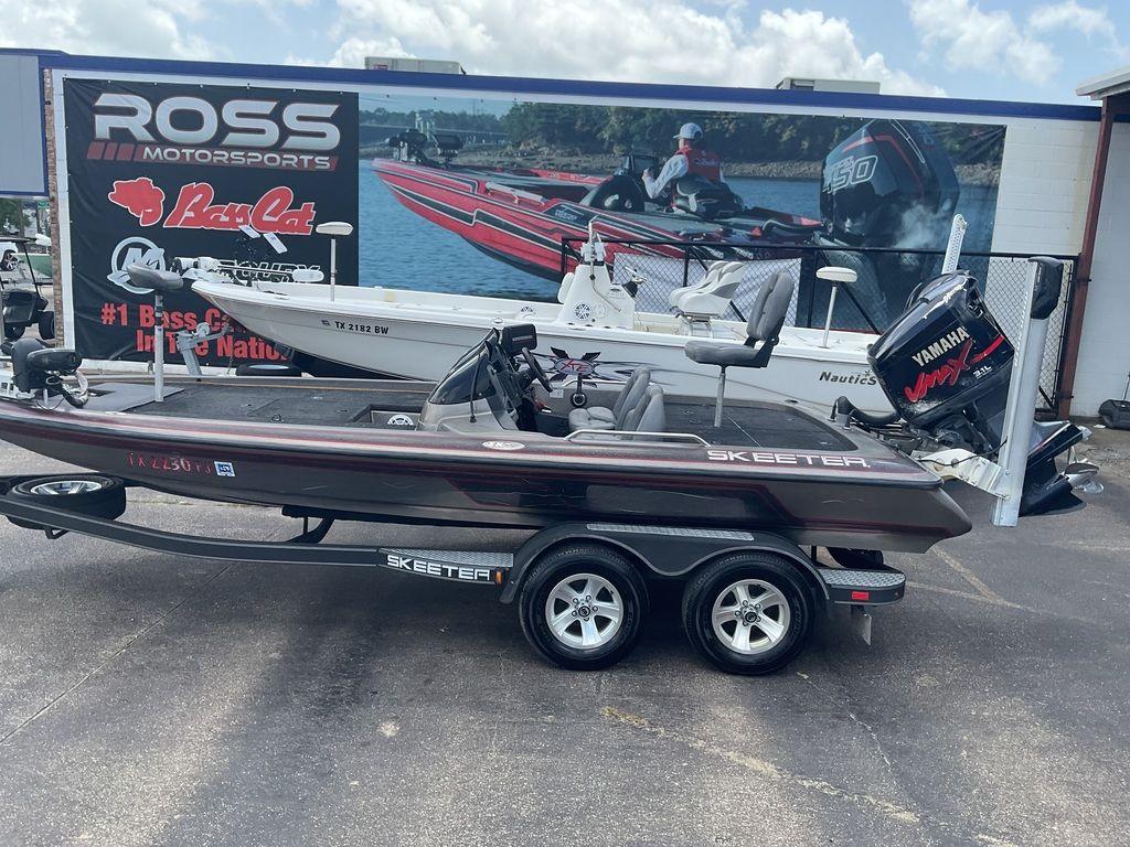 すー Amazon | ZEXUS(ゼクサス) LEDライト ZX-255 [最大200ルーメン