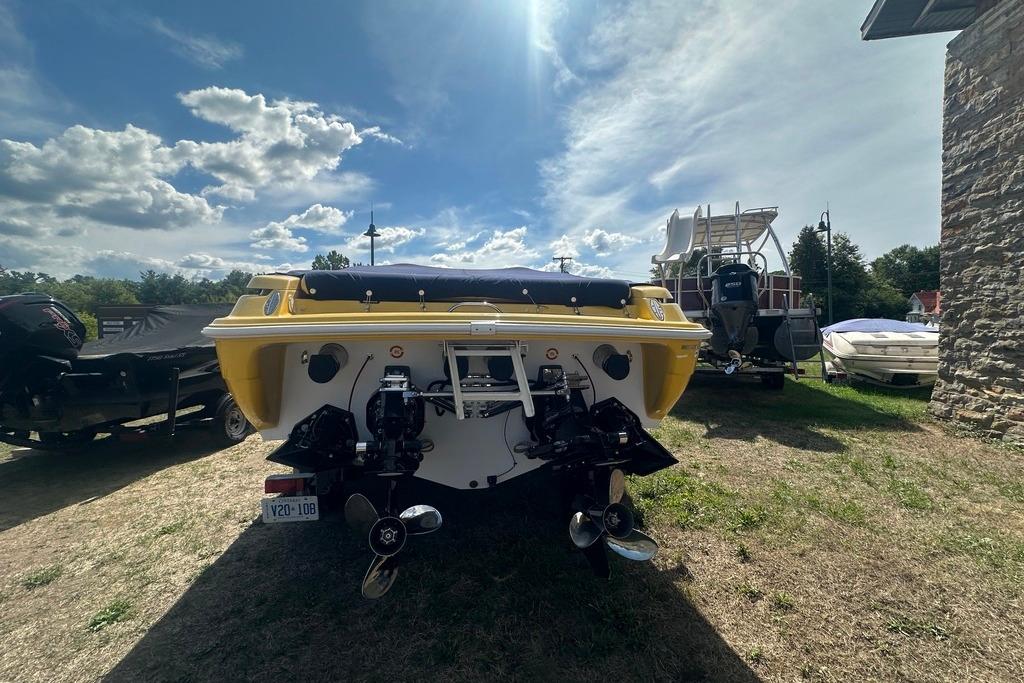 Donzi 28 ZX 2006 - Marine Source