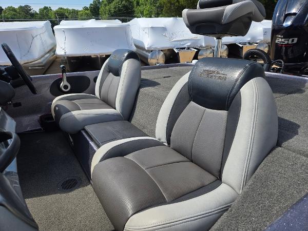 Skeeter ZX 20 2014 - Marine Source