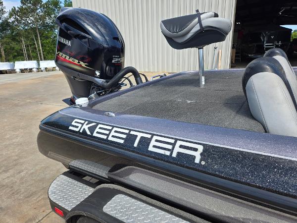 Skeeter ZX 20 2014 - Marine Source